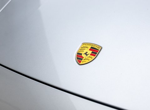 Porsche 911 Targa 4 GTS (992) 43