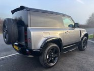 Land Rover Defender 90 D250 Hard Top SE MHEV 2