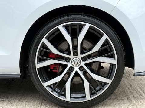 Volkswagen Golf 2.0 Golf GTi Performance TSi Semi-Auto 3dr 48