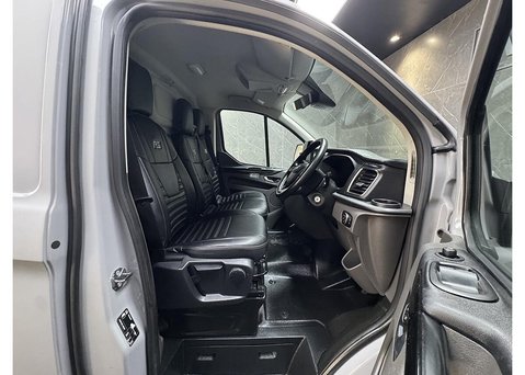 Ford Transit Custom 2.0 280 EcoBlue Limited Panel Van 5dr Diesel Auto L1 H1 Euro 6 (s/s) (130 p 32