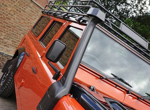 Land Rover 110 Adventure 22