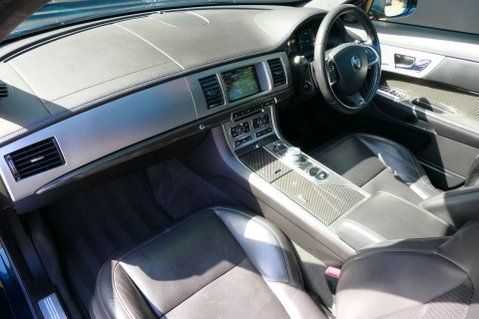 Jaguar XF 3.0 XF S Premium Luxury Sportbrake V6 D Auto 5dr 10