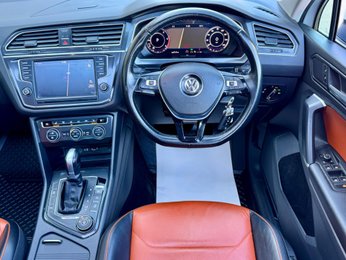 Volkswagen Tiguan 2.0 TDI BlueMotion Tech SEL DSG 4Motion Euro 6 (s/s) 5dr