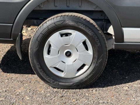 Ford Transit E-Transit 390 Trend 75kWh 41