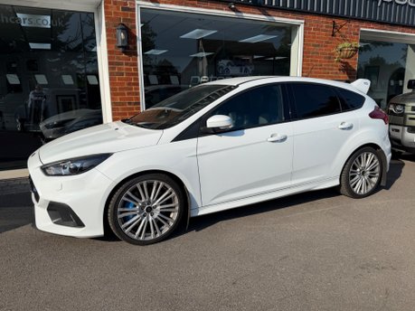 Ford Focus RS 2.3T EcoBoost RS Hatchback 5dr Petrol Manual AWD Euro 6 (s/s) (350 ps) 2