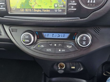 Toyota Yaris 1.5 VVT-h GR SPORT Hatchback 5dr Petrol Hybrid E-CVT Euro 6 (s/s) (100 ps) 40