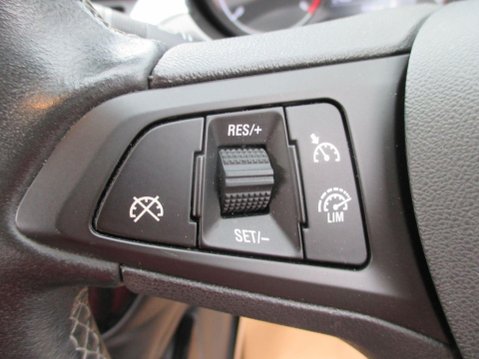 Vauxhall Corsa 1.4i ecoTEC SE Nav Euro 6 5dr 36