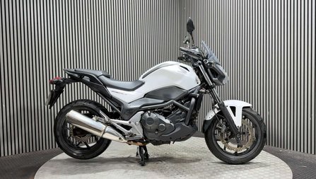 Honda NC750S 2014 GOOD RUNNING COMMUTER PROJECT BIKE 750CC