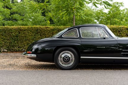 Mercedes-Benz 300 SL Gullwing 20