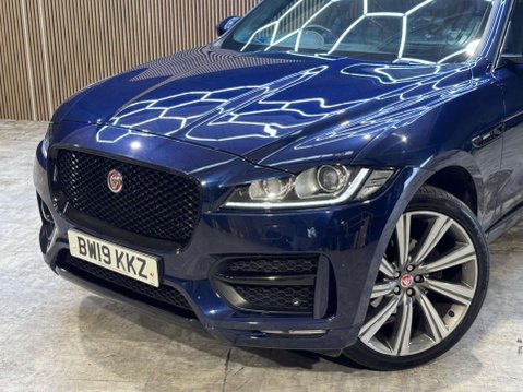 Jaguar F-Pace 2.0 F-Pace R-Sport AWD D Auto 4WD 5dr 61