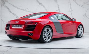 Audi R8 V8 5