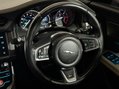 Jaguar XF V6 S 13