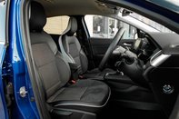 Renault Captur TECHNO E-TECH 36