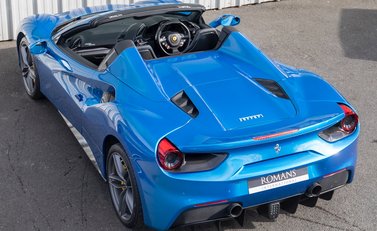 Ferrari 488 Spider 11