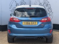 Ford Fiesta ST-3 11