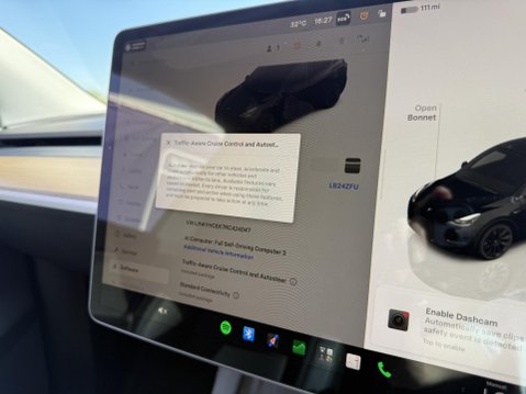 Tesla Model Y (Dual Motor) Long Range SUV 5dr Electric Auto 4WDE (384 bhp) 39