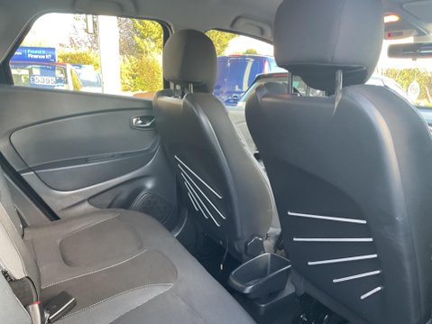 Renault Captur 1.5 dCi ENERGY Dynamique Nav Euro 6 (s/s) 5dr 19
