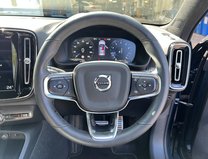 Volvo XC40 1.5 T3 R-Design SUV 5dr Petrol Auto Euro 6 (s/s) (163 ps) 20