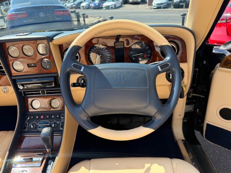 Bentley Azure 6.8 Convertible 2dr Petrol Automatic (422 g/km, 385 bhp) 29