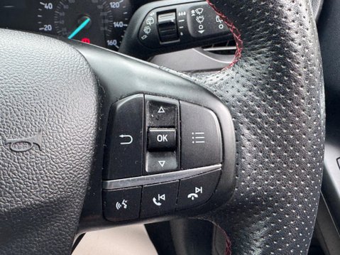 Ford Focus 1.0T EcoBoost ST-Line X Euro 6 (s/s) 5dr 32