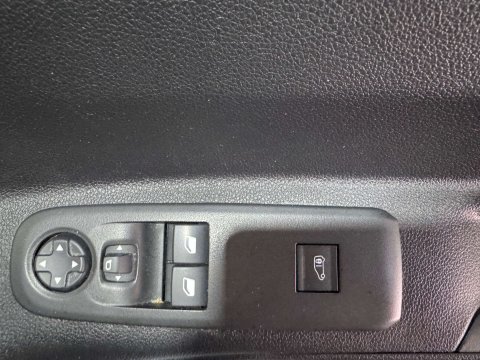 Peugeot Partner 1.5 Partner Professional L2 BHDi 5dr 9