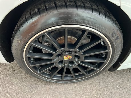 Porsche Panamera 3.0D V6 Hatchback 5dr Diesel TiptronicS Euro 5 (s/s) (300 ps) 15