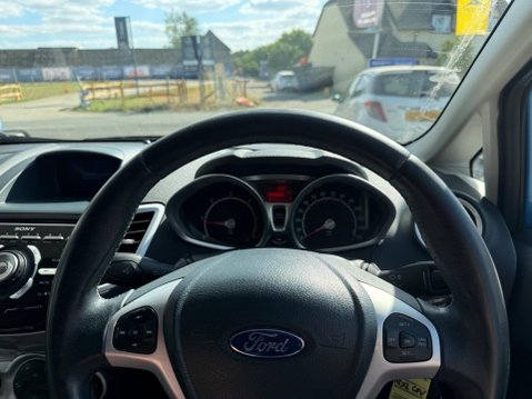 Ford Fiesta 1.4 TDCi DPF Titanium 5dr 15