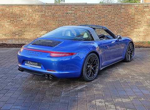 Porsche 911 (991) Targa 4 GTS 18