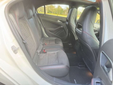 Mercedes-Benz A Class 1.6 A200 AMG Line (Premium Plus) Hatchback 5dr Petrol 7G-DCT Euro 6 (s/s) ( 34