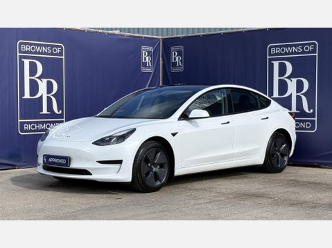 Tesla Model 3 Saloon 4dr Electric Auto RWD (241 bhp) 8