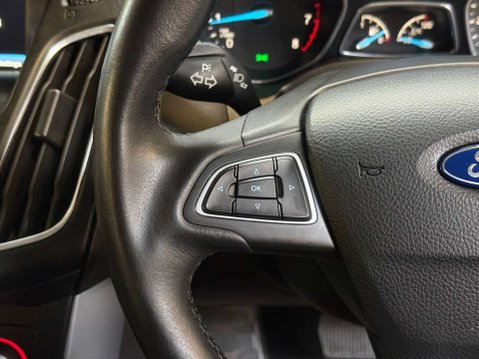 Ford Focus 1.6 Focus Zetec Auto 5dr 24