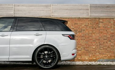 Land Rover Range Rover Sport 5.0 SVR 33