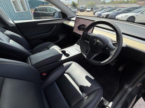 Tesla Model Y (Dual Motor) Long Range SUV 5dr Electric Auto 4WDE (384 bhp) 2