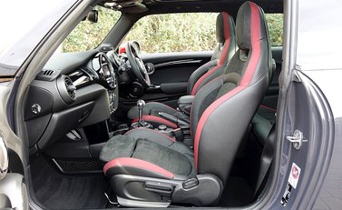 Mini Hatch John Cooper Works 7