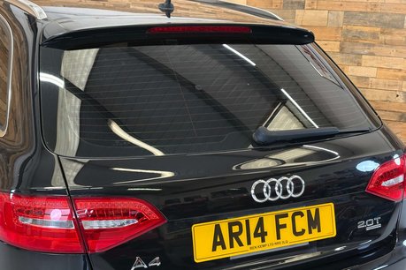Audi A4 2.0 TFSI S line Estate 5dr Petrol S Tronic quattro Euro 5 (s/s) (211 ps) 84