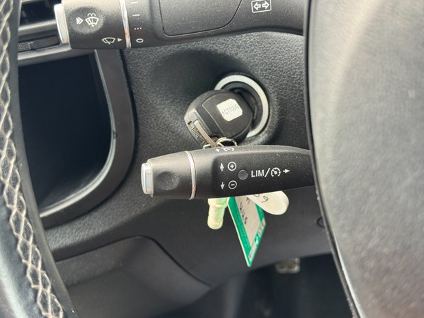 Mercedes-Benz Vito AUTO LWB L2H1 Low Roof Progressive 114 Air Con Sensors EURO 6 22