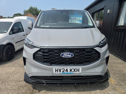 Ford Transit Custom 300 LIMITED L2H1 P/V ECOBLUE 2