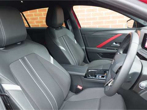 Vauxhall Astra 1.2 Turbo 130 GS Line 5dr 14