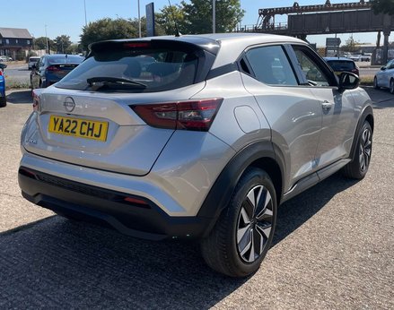 Nissan Juke 1.0 Juke Acenta DiG-T 5dr 9