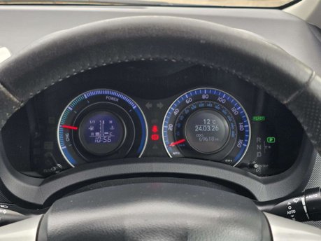 Toyota Auris 1.8 VVT-h T Spirit Hatchback 5dr Petrol Hybrid CVT Euro 5 (s/s) (136 ps) 30