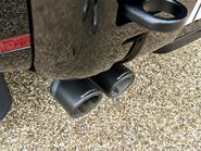 Land Rover Defender V8 34