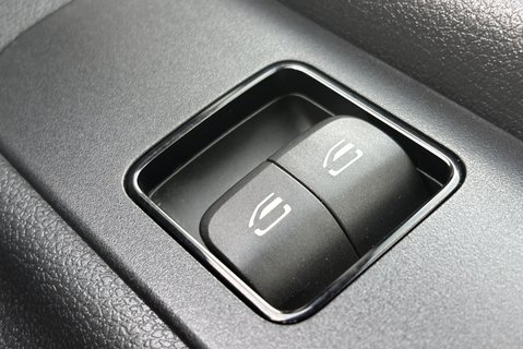 Mercedes-Benz Sprinter 315 Cdi Progressive 9g-Tronic Dropside Truck 32