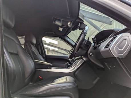 Land Rover Range Rover Sport 3.0 Range Rover Sport HSE SDV6 Auto 4WD 5dr 52