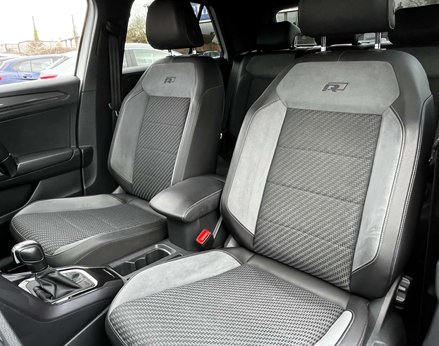 Volkswagen T-Roc 1.5 T-Roc R-Line TSi Evo Semi-Auto 5dr 69