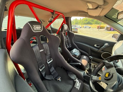 Renault Clio 2.0 VVT Renaultsport 3dr 2