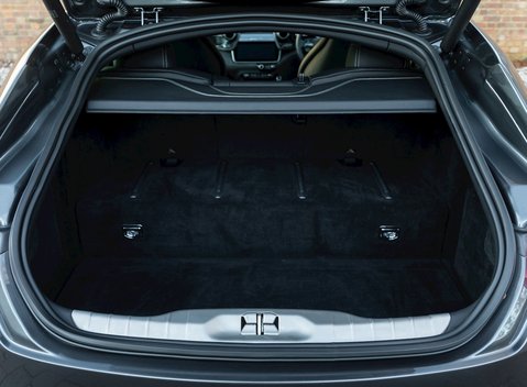 Ferrari GTC4 Lusso 31