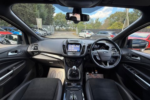 Ford Kuga ST-LINE TDCI - FULL SERVICE HISTORY WITH 9 STAMPS! - NEW MOT 13