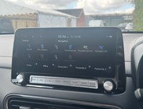 Hyundai KONA (Sold) 64kWh Premium SUV 5dr Electric Auto (10.5kW Charger) (204 ps) 21
