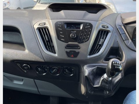 Ford Transit Custom 2.2 TDCi 290 Panel Van 5dr Diesel Manual L1 H2 (186 g/km, 123 bhp) 29