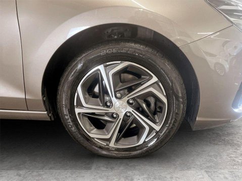 Hyundai i30 1.0 T-GDi MHEV SE Connect Hatchback 5dr Petrol Hybrid DCT Euro 6 (s/s) (120 10